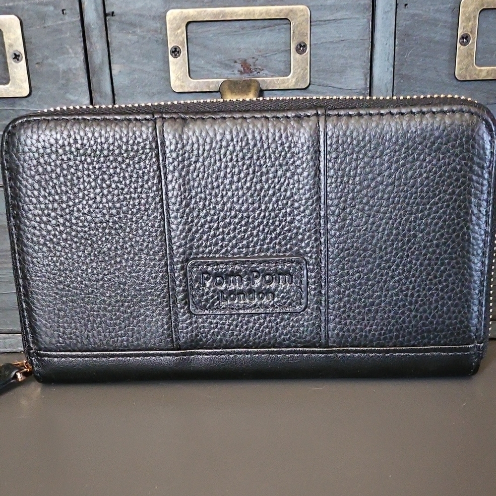 Pom Pom London Black Leather Chelsea Wallet